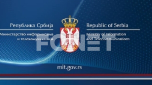 Dezinfomacije, laži, panika